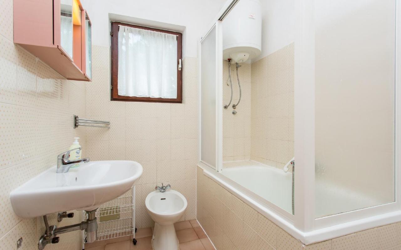 Apartman Broznic ชิโล ภายนอก รูปภาพ